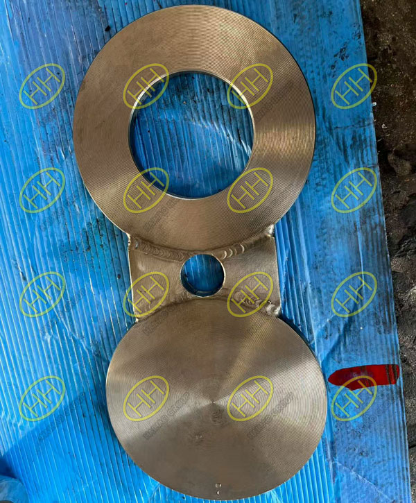 ASME B16.48 ASTM A516 Grade 60 Spectacle Blind Flange ready for shipment