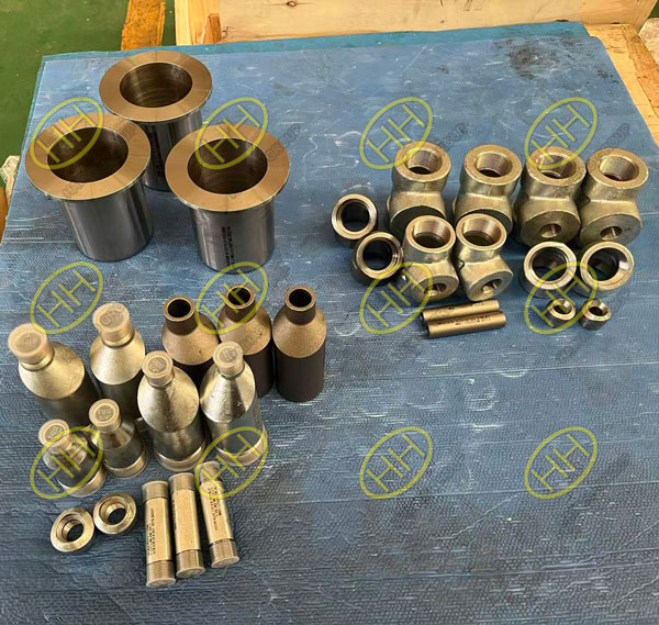 Threaded and socket weld pipe fittings ASME B16.11 MSS SP-97 manufactured by Haihao Group