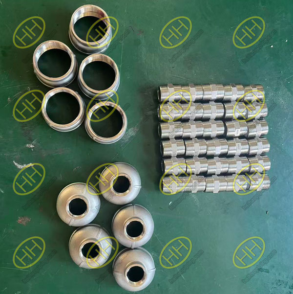 Haihao Group Supplied A182 F304 BSPT Threaded Pipe Fittings to Singapore Customer